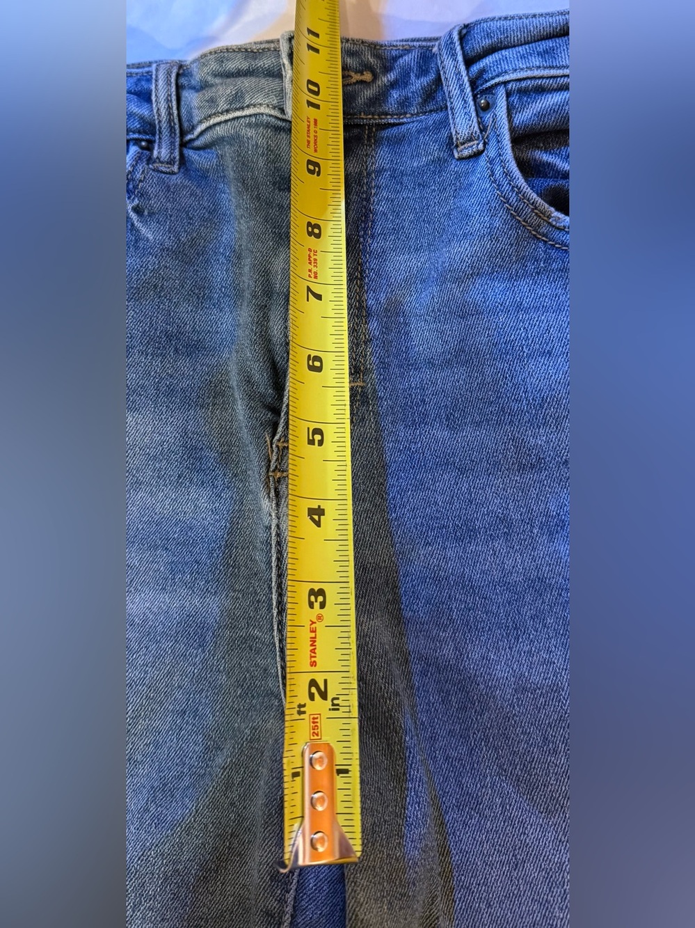 Carly Jean Los Angeles Chrissy High-Waisted Straight Leg Jeans Women's 3 - Picture 10 of 10